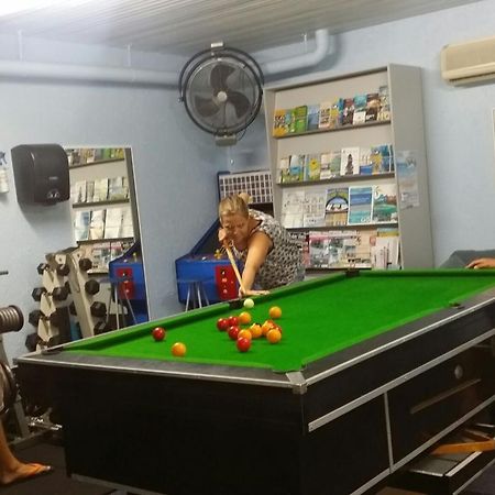 Reef Lodge Backpackers Townsville Esterno foto