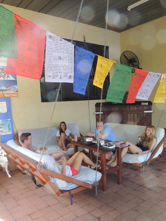 Reef Lodge Backpackers Townsville Esterno foto