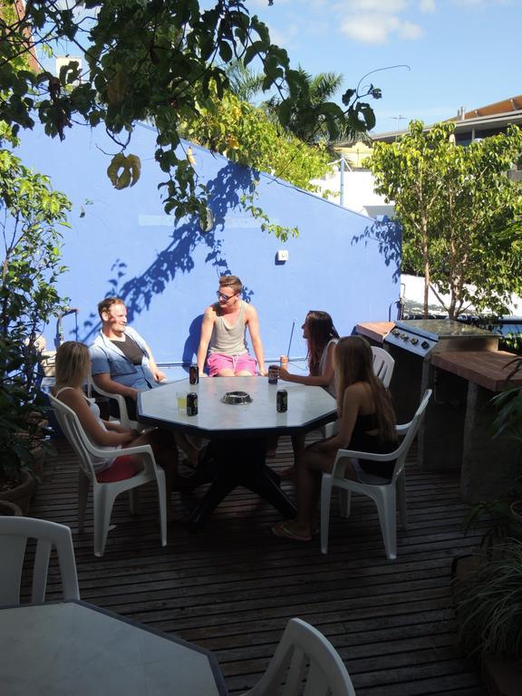 Reef Lodge Backpackers Townsville Esterno foto